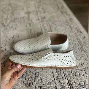 Stacy Adams White Slip on Leather Moc Loafers | Mens Size 9.5 |White